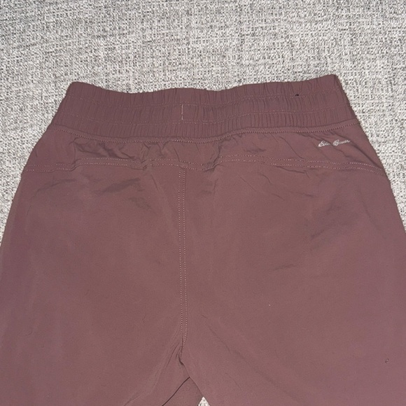 Eddie Bauer Women's Ankle Pants in Dusty Rose - Picture 3 of 6